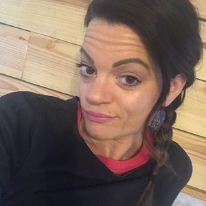 Meet your Posher, Jillian